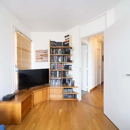 Spacious With Terrace And Parking Appartement