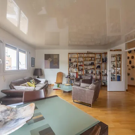 Appartement Spacious With Terrace And Parking *