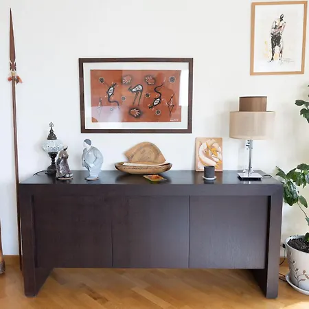 Spacious With Terrace And Parking Appartement